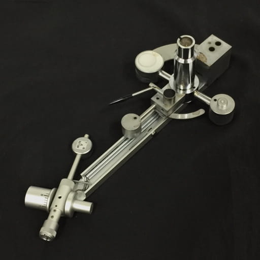 Dynavector 型番不明 トーンアーム レコードプレーヤー用 オーディオ機器 現状品 ダイナベクター